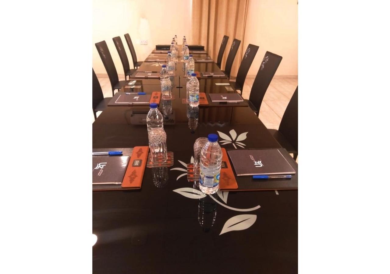 Tanuf Residency Hotel Nizwa Eksteriør billede