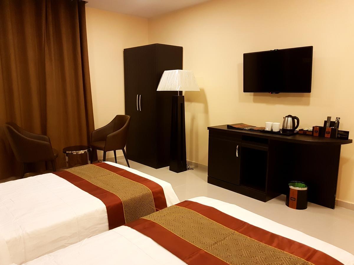 Tanuf Residency Hotel Nizwa Eksteriør billede